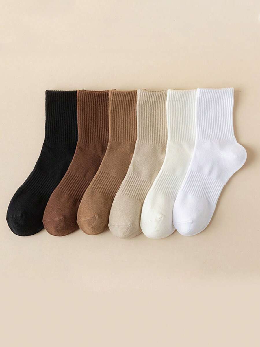 Women's Crew Socks with Ruffled Edge and Ribbed Texture