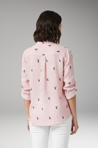 Women's Blouse with Pointed Collar and Button Closure