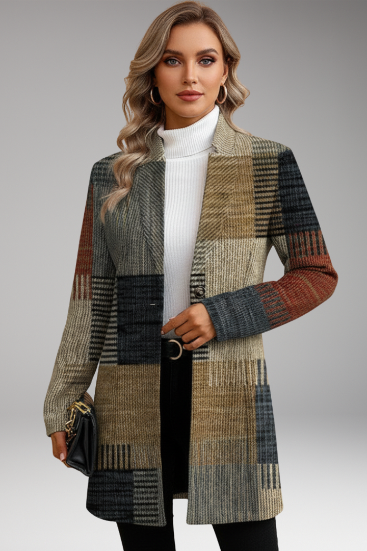 Women's Checked Blazer with Lapel Collar and Straight Silhouette