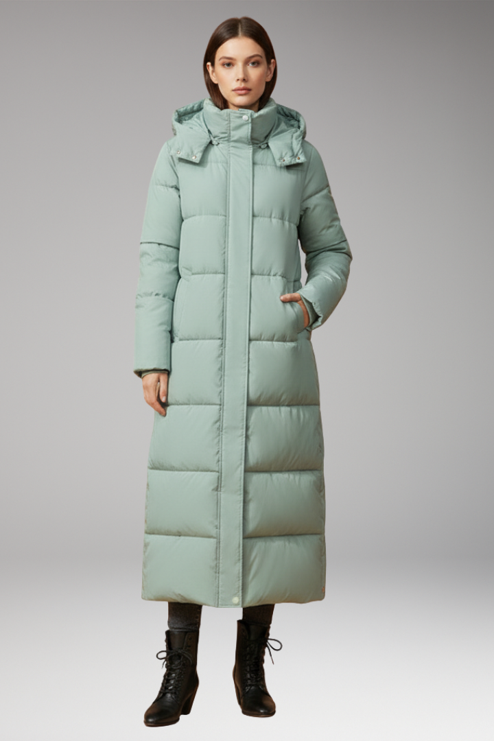 Women's Coat with Quilted Surface and Long Length