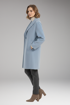 Women's Coat with Wide Collar and Long Sleeves