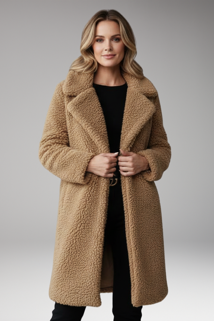 Women's Coat with Wide Collar and Straight Sleeves