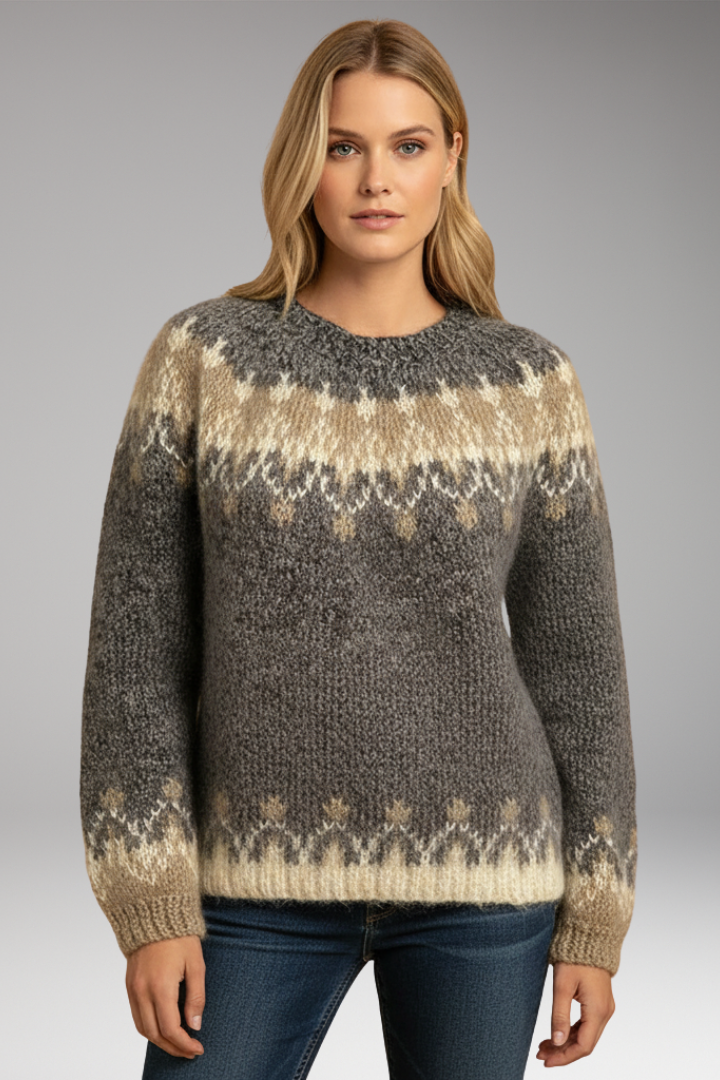 Women's Knit Pullover Sweater with Crew Neckline