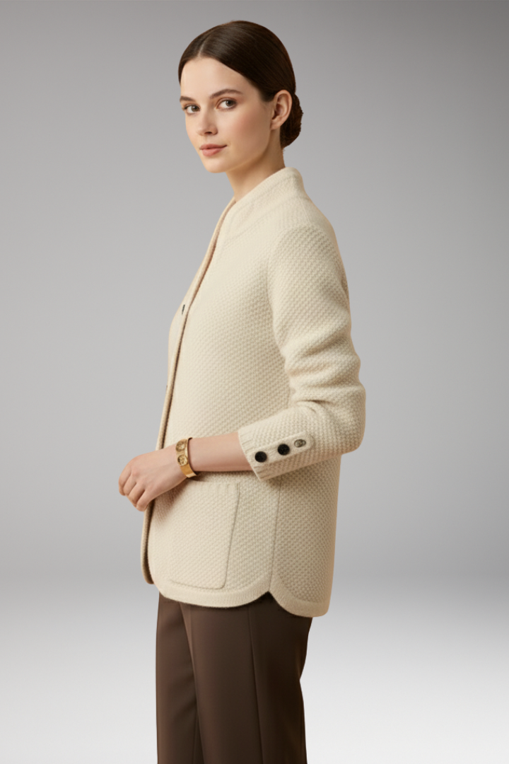 Women's Knitted Jacket with Buttons and Front Pockets