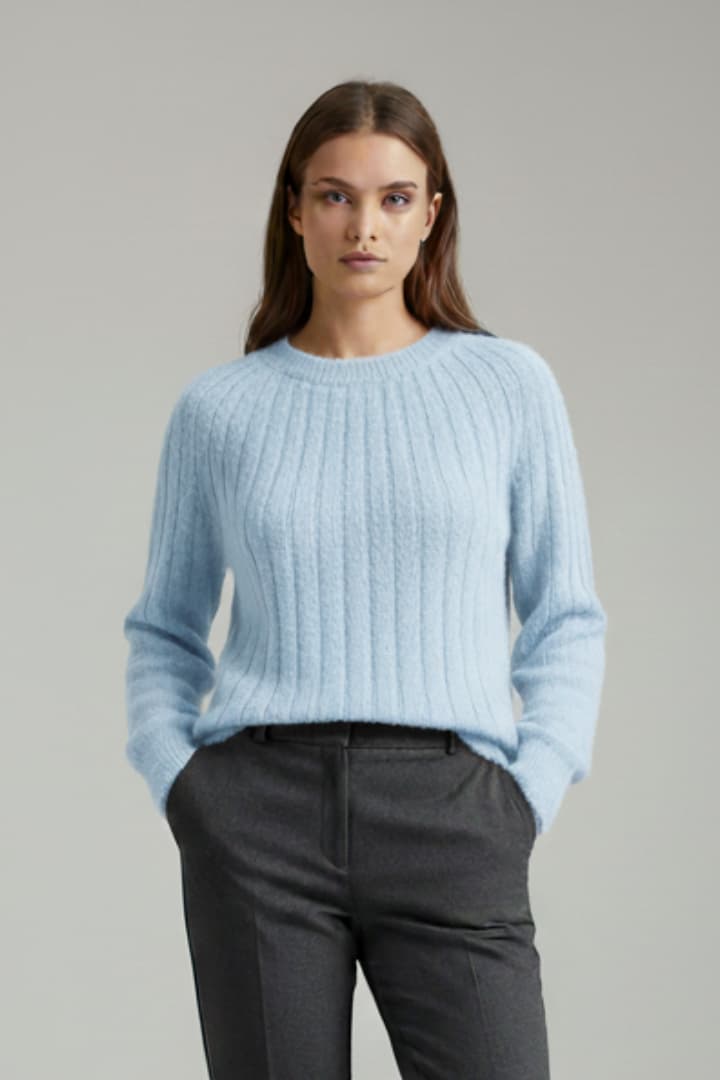 Women's Ribbed Knit Sweater with Round Neck