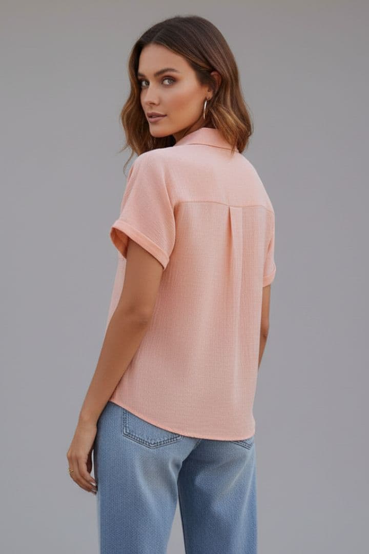 Women's Short-Sleeve Blouse with Collar and Button Closure
