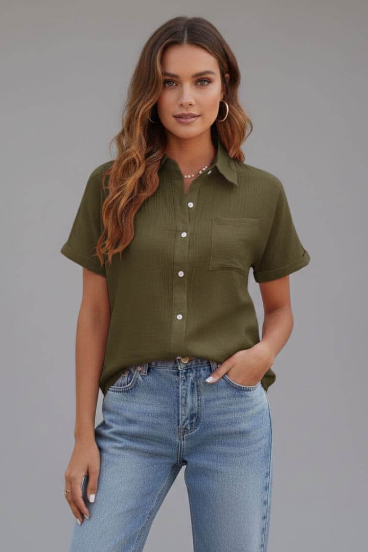 Women's Short-Sleeve Blouse with Collar and Button Closure