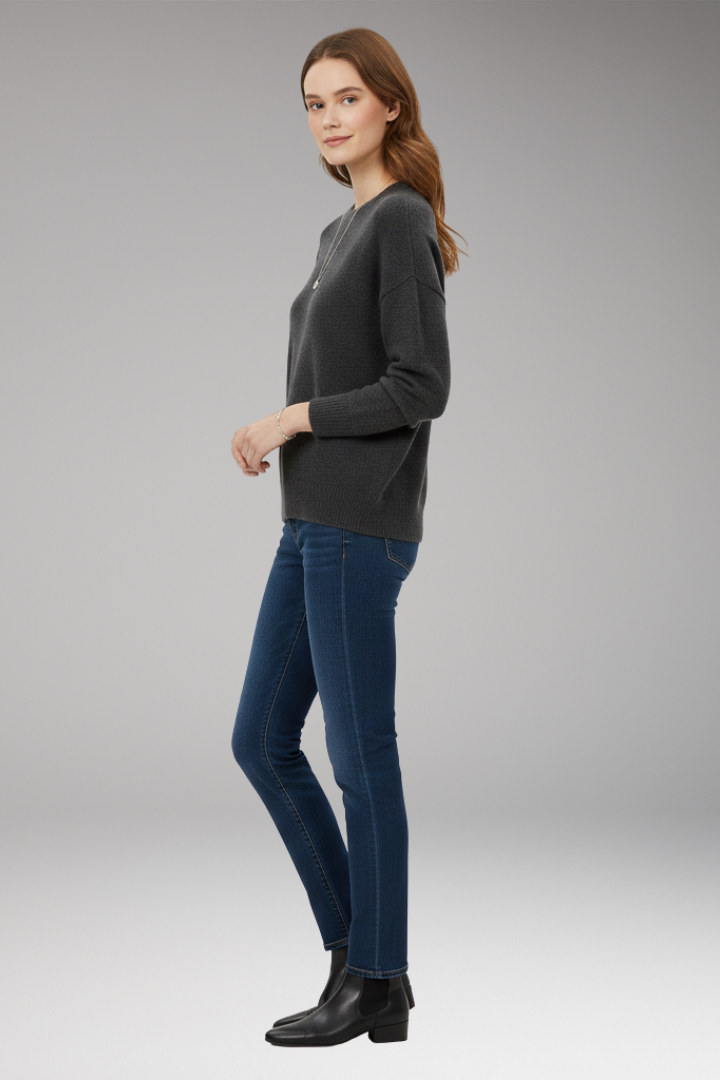 Women's Sweater with Crew Neckline and Long Sleeves