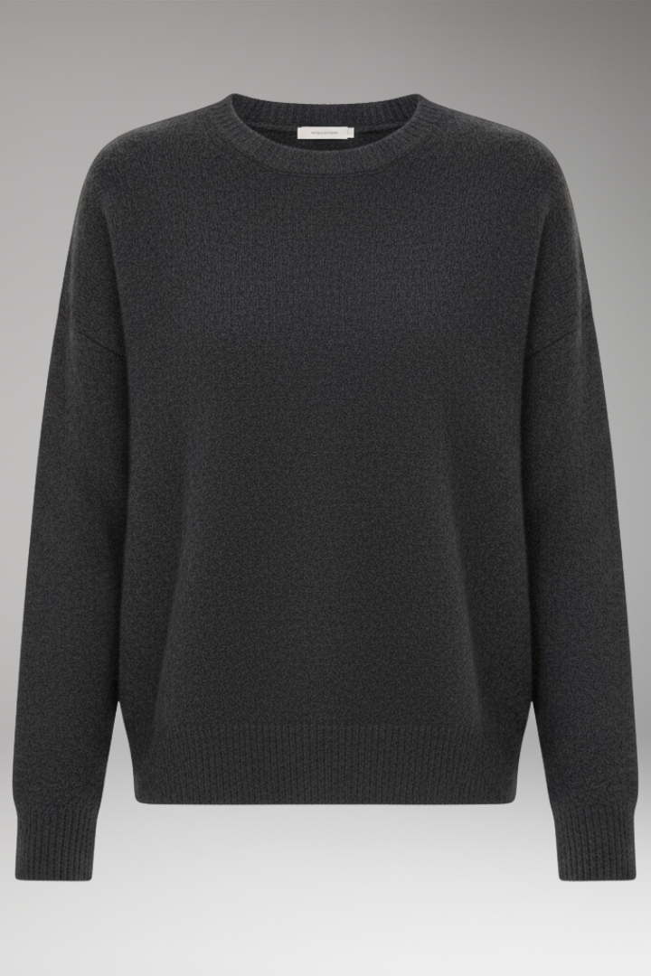 Women's Sweater with Crew Neckline and Long Sleeves