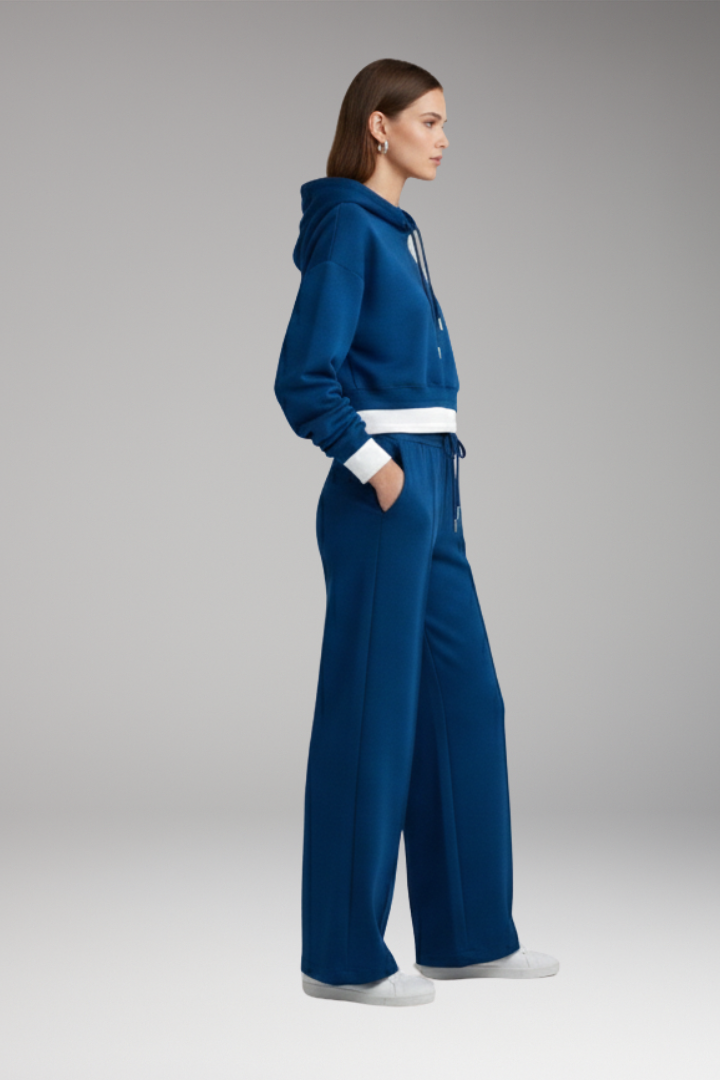 Women's Tracksuit Set with Cropped Hoodie and Wide Legs