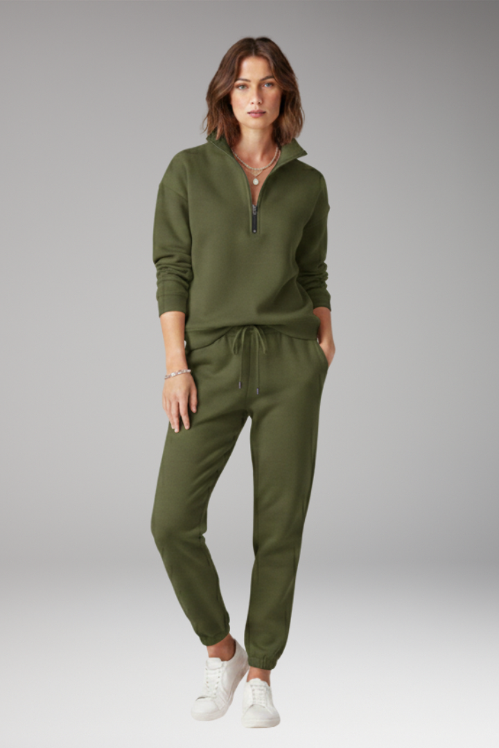 Women's Tracksuit Set with Half-Zip Sweatshirt and Joggers