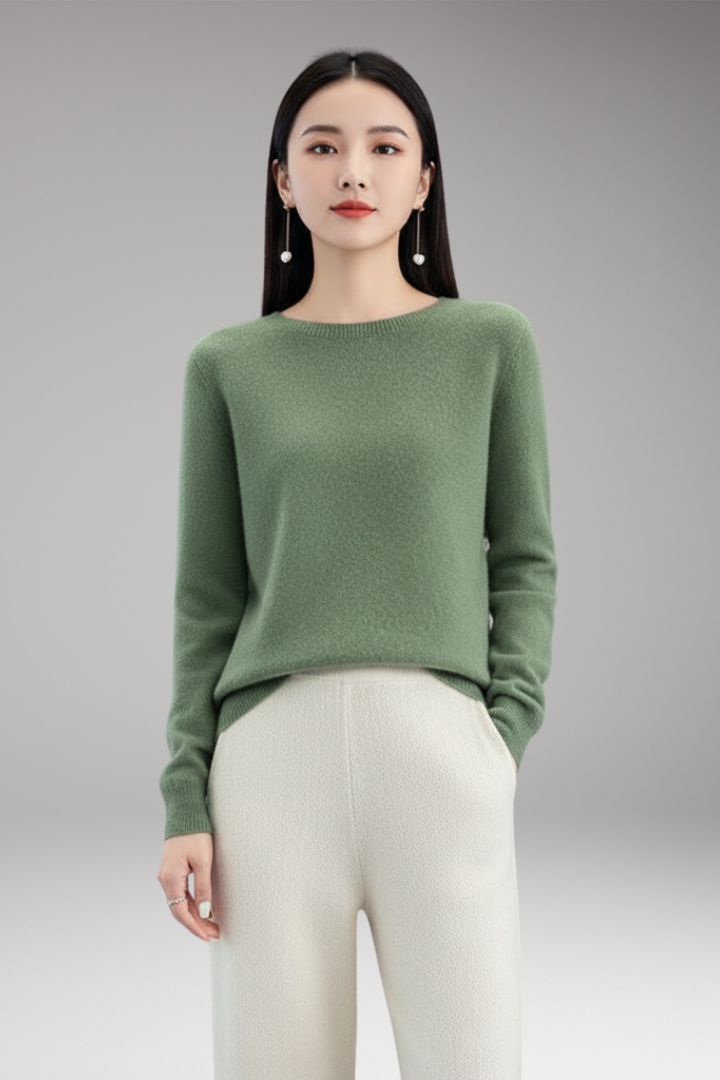 Women's Sweater with Round Neck and Plain Surface