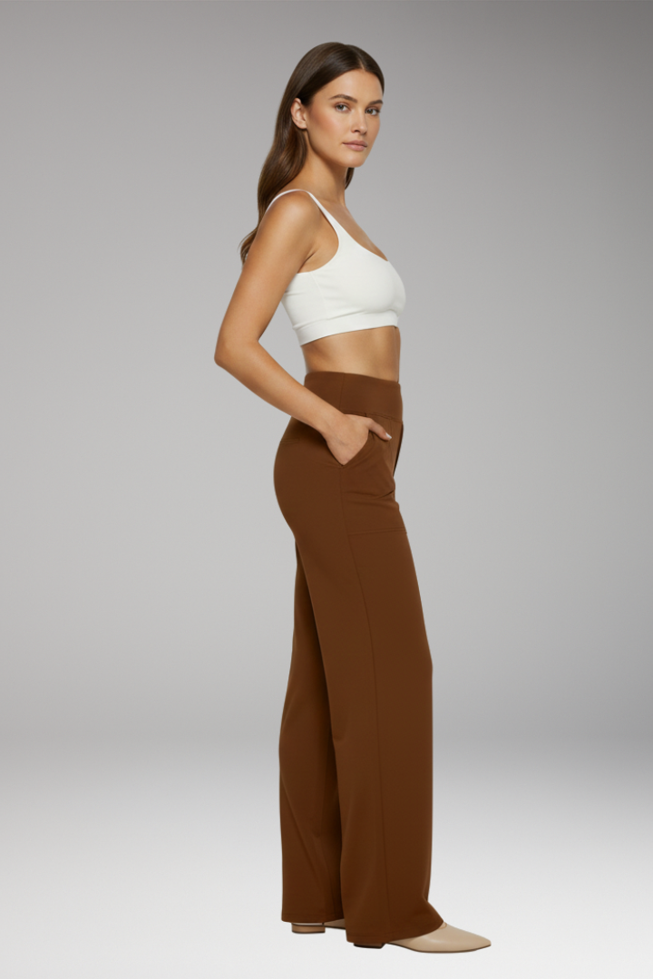 Women's Trousers with High Waist and Side Pockets